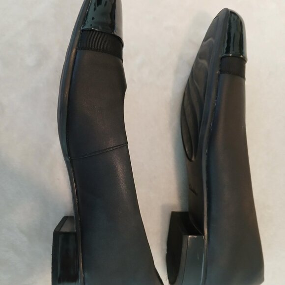 CLARKS COLLECTION JULIET MONTE BLACK LEATHER LOAFERS - Picture 3 of 6